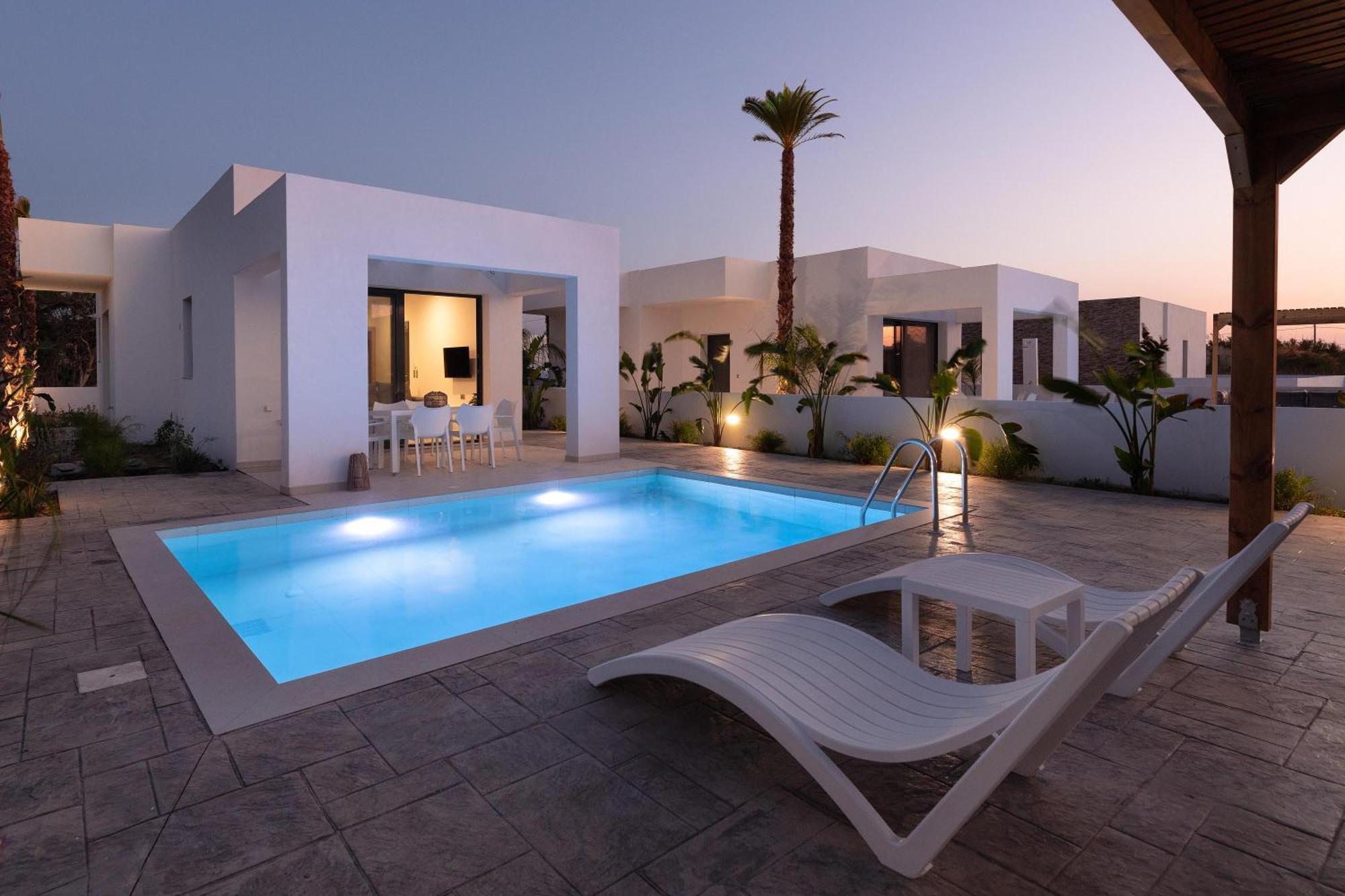 Salty Sun Luxury *